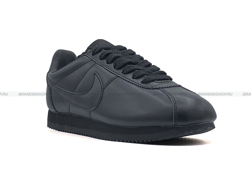 Nike cortez black on black on sale